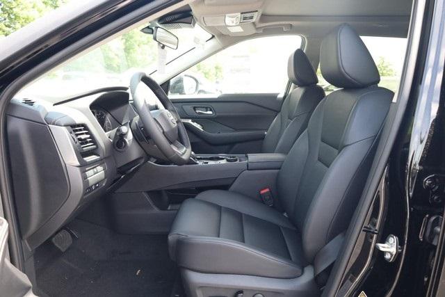 2025 Nissan Rogue Vehicle Photo in Hazelwood, MO 63042