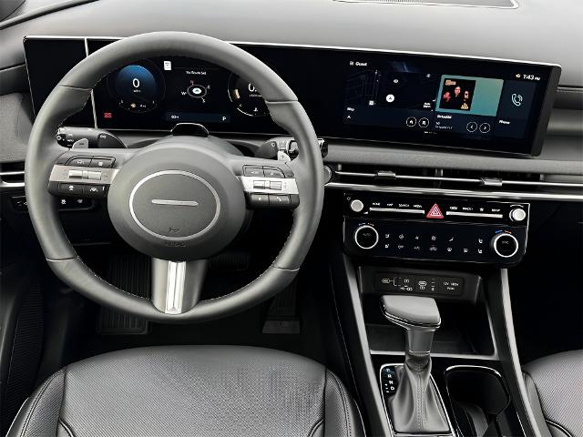 2025 Hyundai SANTA CRUZ Vehicle Photo in Green Bay, WI 54304