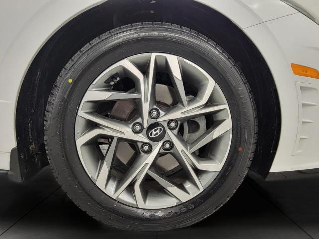 2022 Hyundai SONATA Vehicle Photo in Appleton, WI 54914