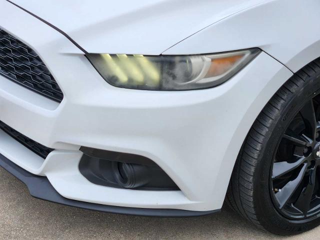 2016 Ford Mustang Vehicle Photo in DENTON, TX 76210-9321