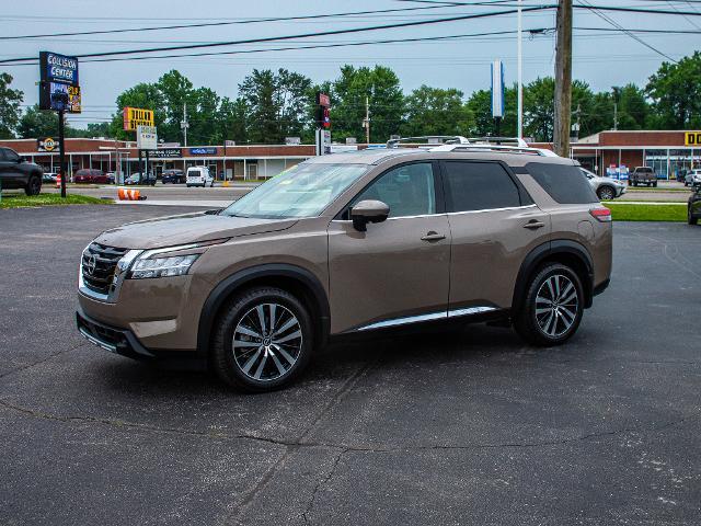 2023 Nissan Pathfinder Vehicle Photo in MADISON, IN 47250-1611