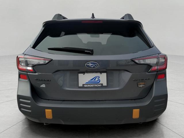 2025 Subaru Outback Vehicle Photo in Green Bay, WI 54304