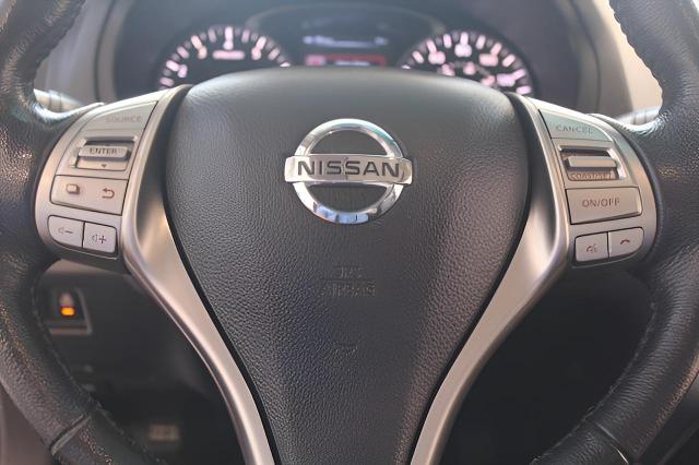 2013 Nissan Altima Vehicle Photo in Green Bay, WI 54304