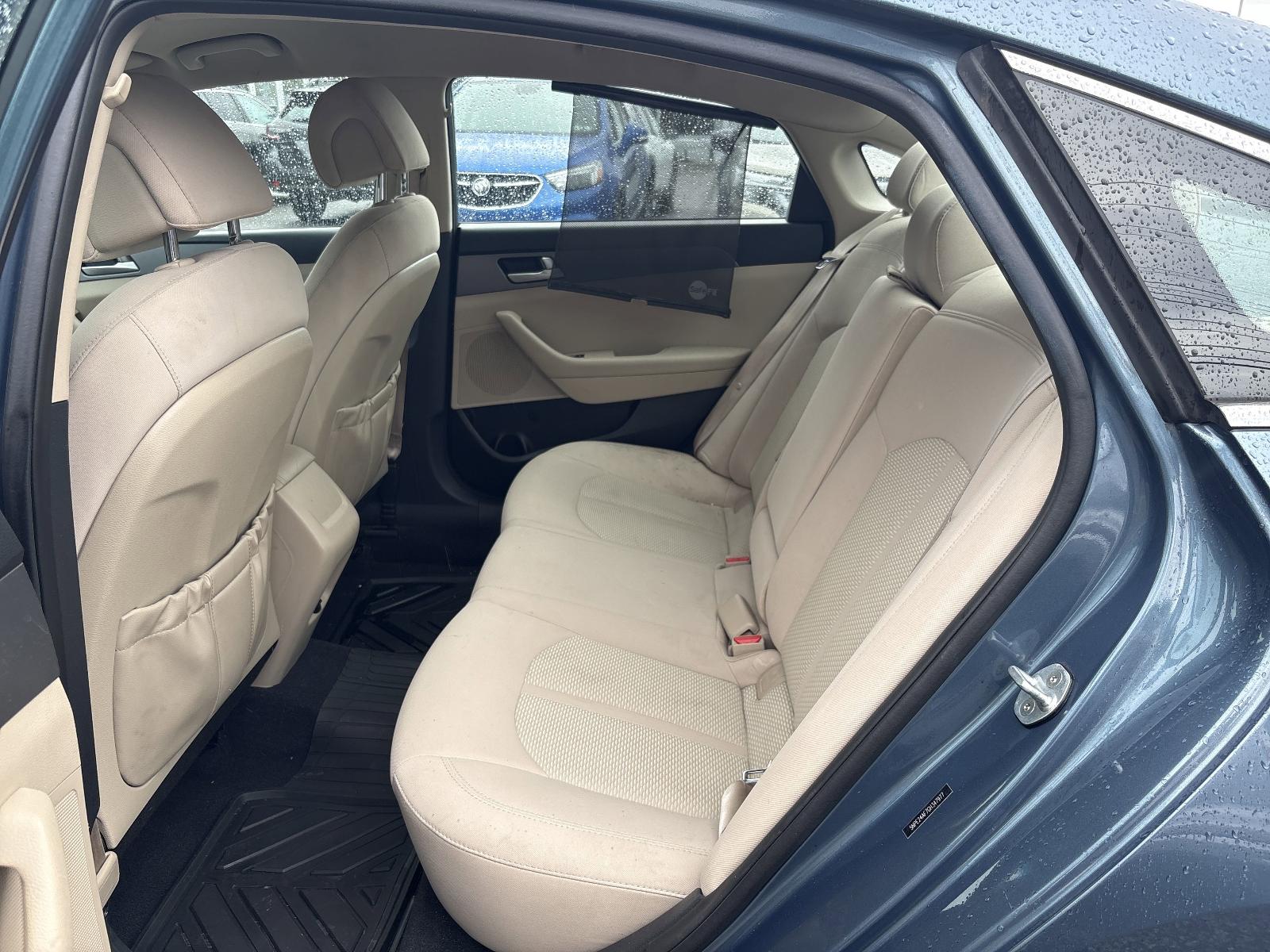2016 Hyundai SONATA Vehicle Photo in Mechanicsburg, PA 17050
