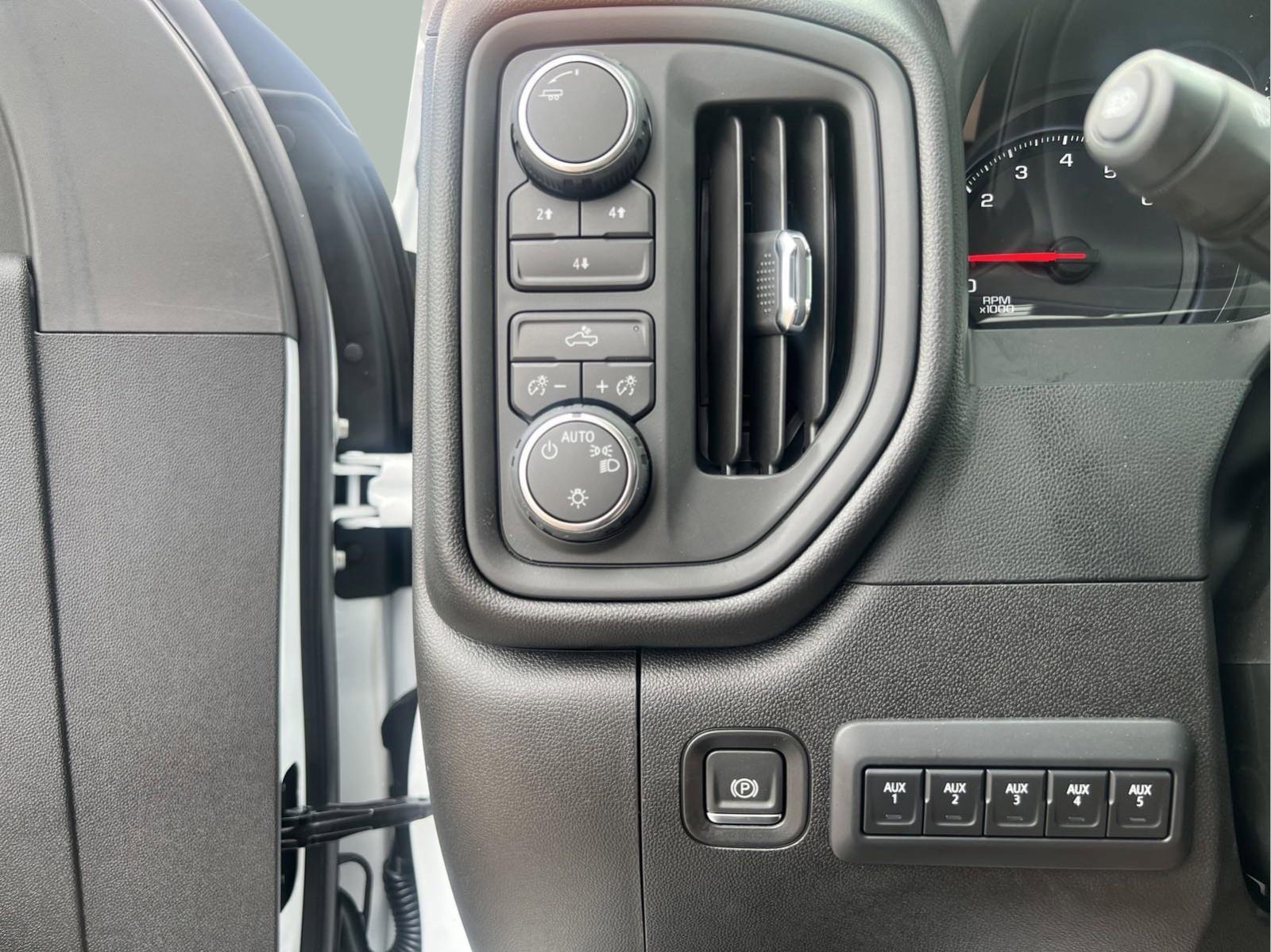 2024 Chevrolet Silverado 2500 HD Vehicle Photo in GEORGETOWN, TX 78626-7508