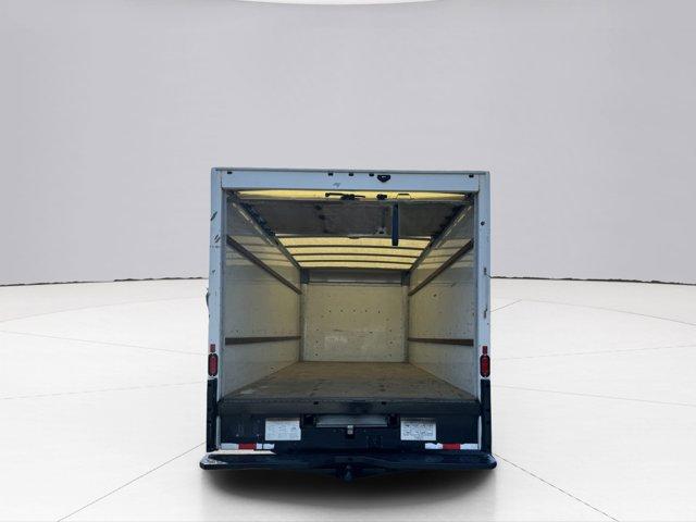 2019 GMC Savana Commercial Cutaway Vehicle Photo in LEOMINSTER, MA 01453-2952