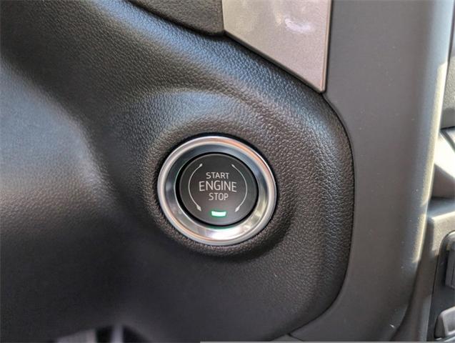 2025 Chevrolet Silverado 1500 Vehicle Photo in ENGLEWOOD, CO 80113-6708