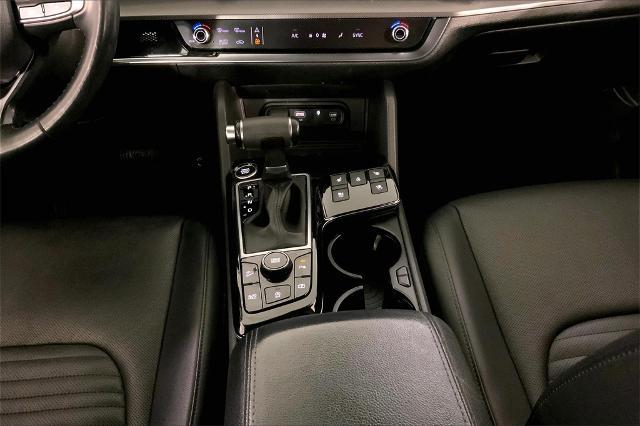 2023 Kia Sportage Vehicle Photo in Lees Summit, MO 64086