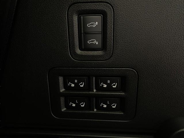 2025 INFINITI QX80 Vehicle Photo in Appleton, WI 54913