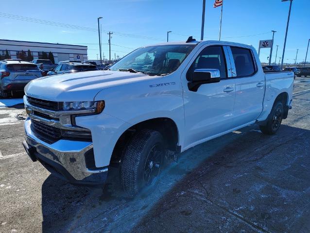 2020 Chevrolet Silverado 1500 Vehicle Photo in GREEN BAY, WI 54304-5303