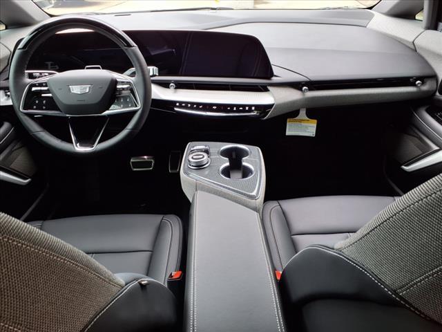 2025 Cadillac OPTIQ Vehicle Photo in TAMPA, FL 33612-3404