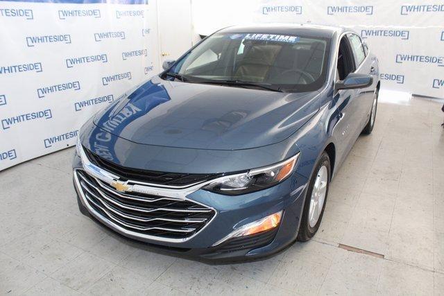2024 Chevrolet Malibu Vehicle Photo in SAINT CLAIRSVILLE, OH 43950-8512