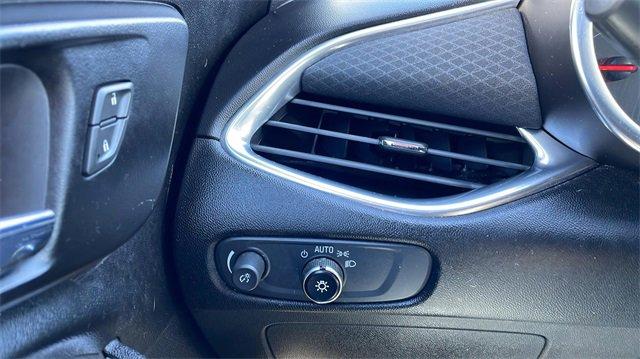 2019 Chevrolet Malibu Vehicle Photo in THOMPSONTOWN, PA 17094-9014