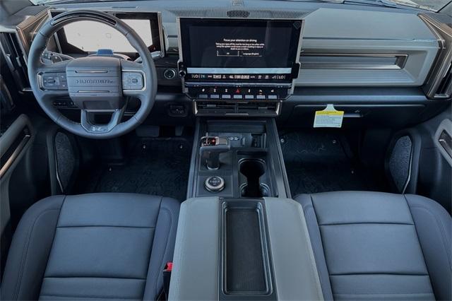 2025 GMC HUMMER EV SUV Vehicle Photo in ELK GROVE, CA 95757-8703