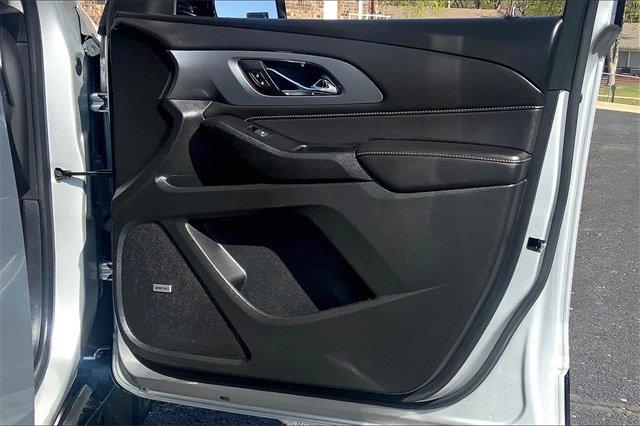 2020 Chevrolet Traverse Vehicle Photo in TOPEKA, KS 66609-0000