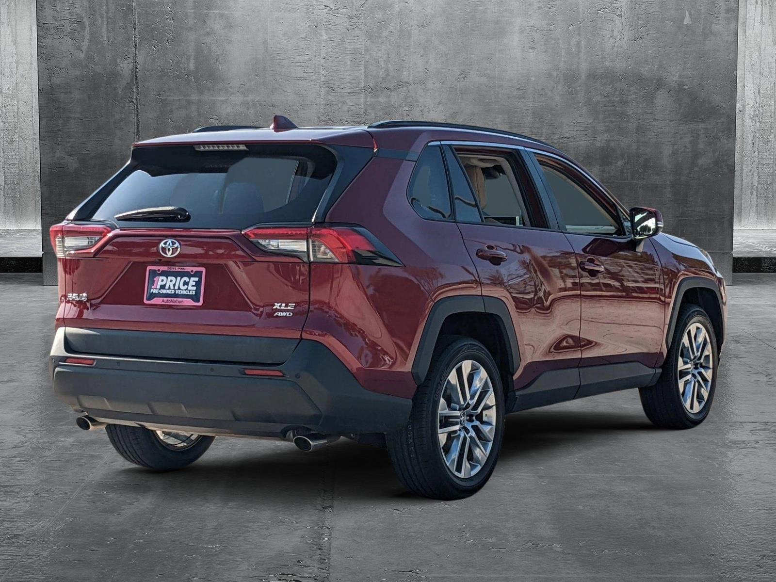 2019 Toyota RAV4 Vehicle Photo in Davie, FL 33331