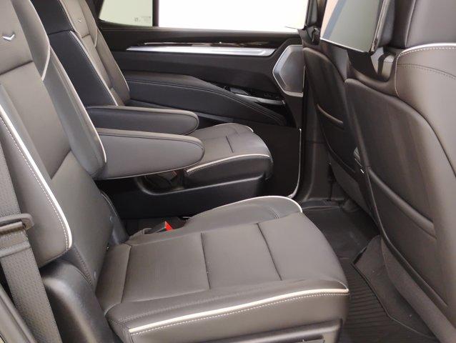 2025 Cadillac Escalade Vehicle Photo in PINEVILLE, NC 28134-8495