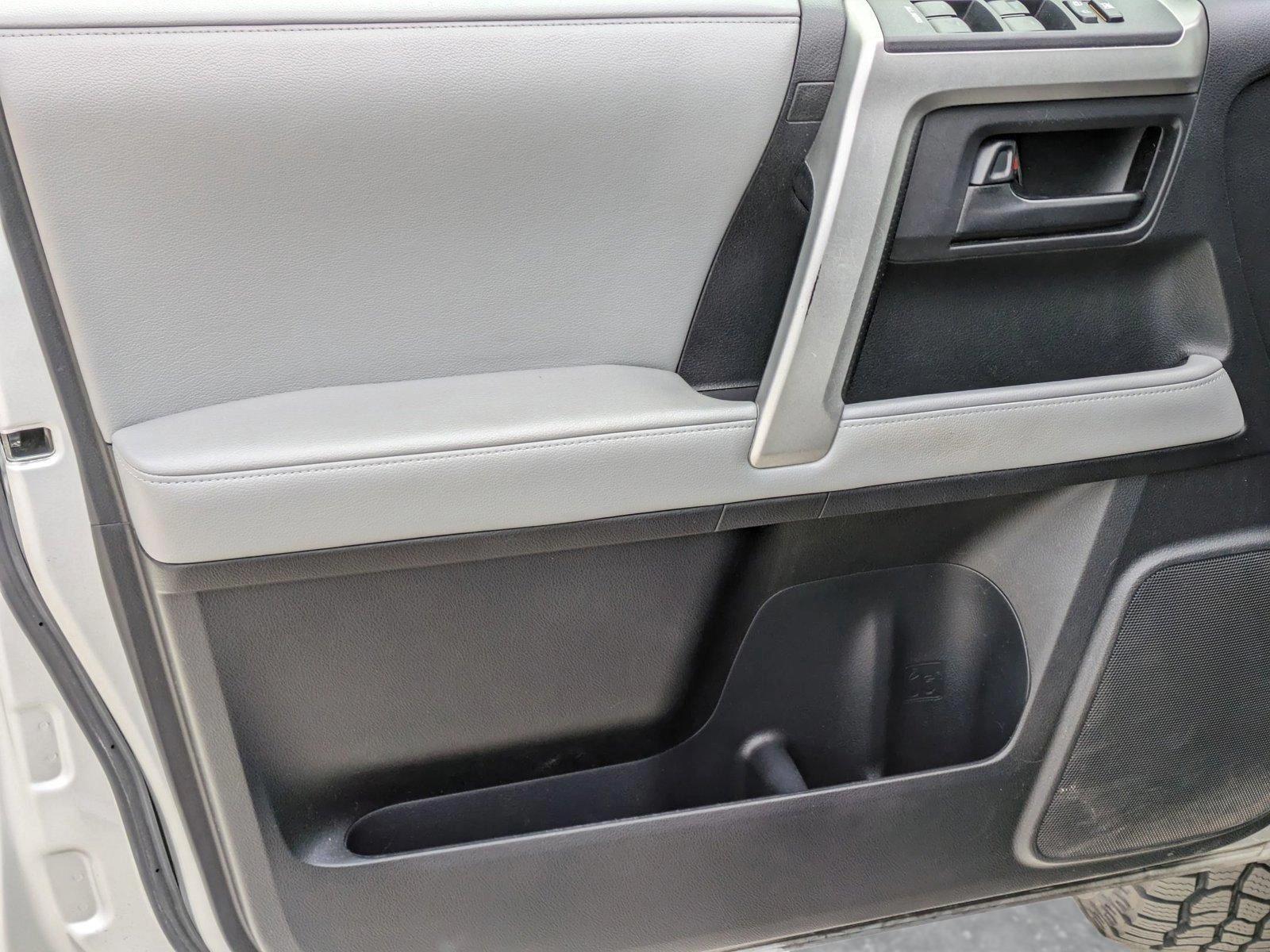 2012 Toyota 4Runner Vehicle Photo in Rockville, MD 20852