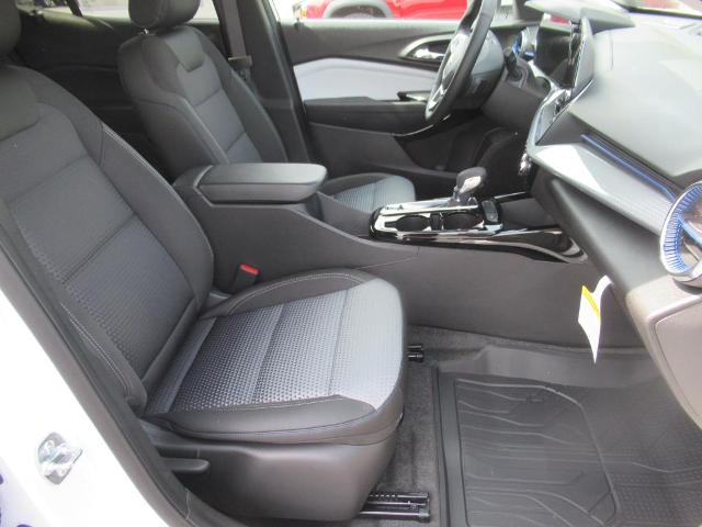 2025 Chevrolet Trax Vehicle Photo in LEESBURG, FL 34788-4022