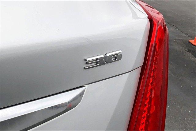 2017 Cadillac XT5 Vehicle Photo in INDEPENDENCE, MO 64055-1377