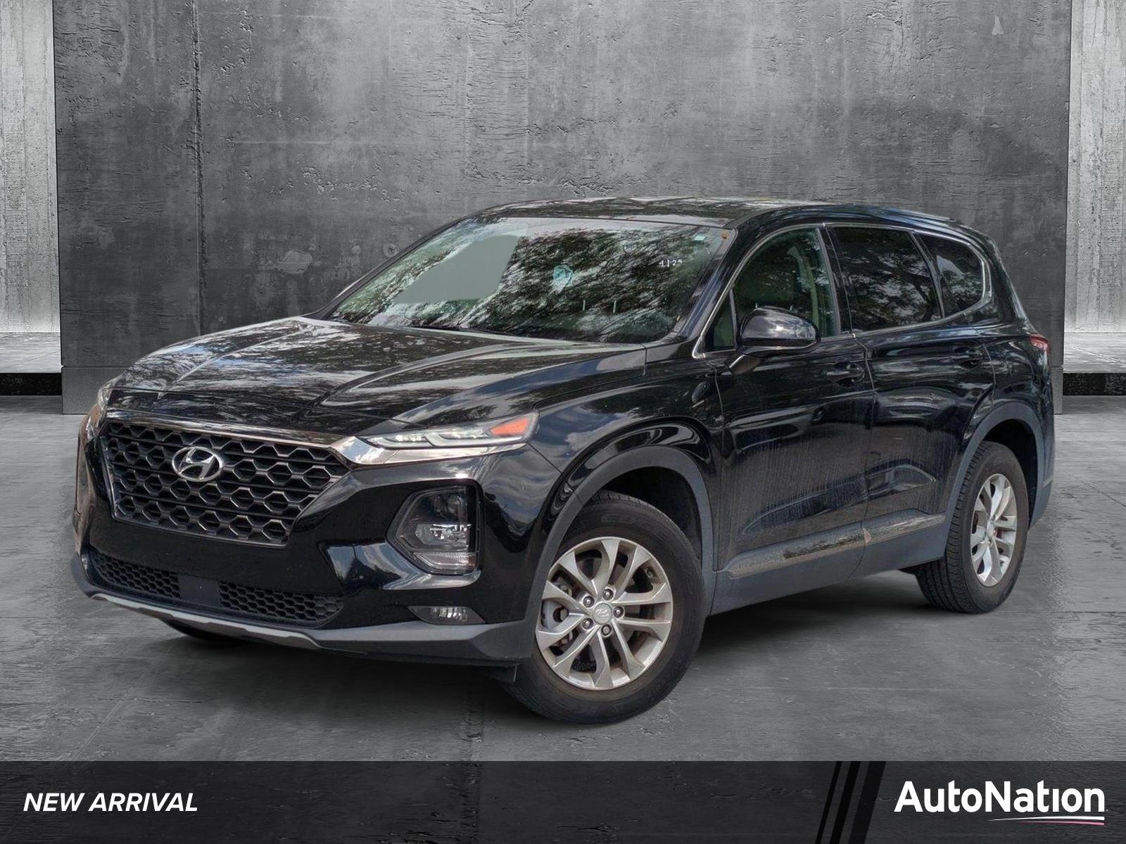 2019 Hyundai Santa Fe Vehicle Photo in GREENACRES, FL 33463-3207
