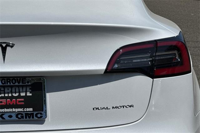 2020 Tesla Model 3 Vehicle Photo in ELK GROVE, CA 95757-8703