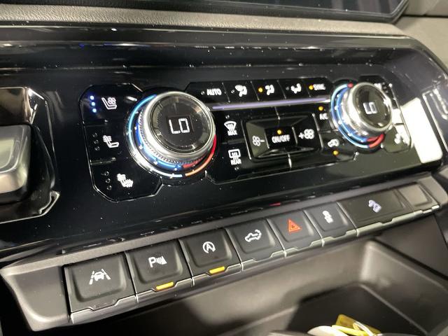 2025 GMC Sierra 1500 Vehicle Photo in GILBERT, AZ 85297-0402