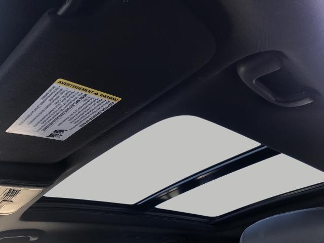 2024 Cadillac XT6 Vehicle Photo in GREEN BAY, WI 54303-3330