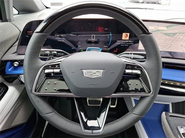 2025 Cadillac OPTIQ Vehicle Photo in ALLENTOWN, PA 18103-7399