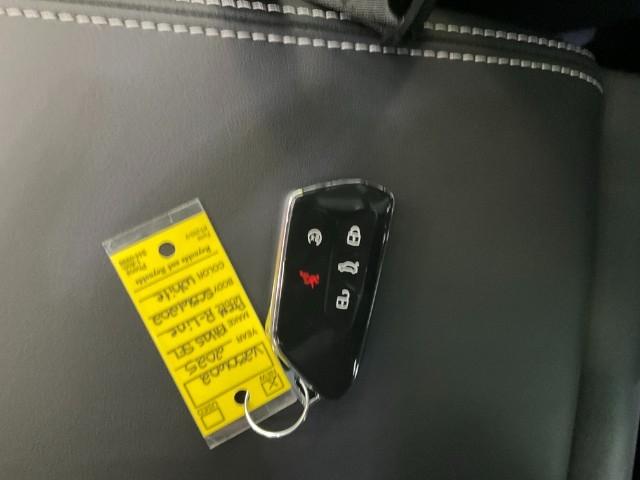 2025 Volkswagen Atlas Vehicle Photo in Oshkosh, WI 54904
