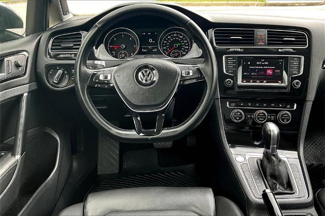 2015 Volkswagen Golf SportWagen Vehicle Photo in Houston, TX 77007