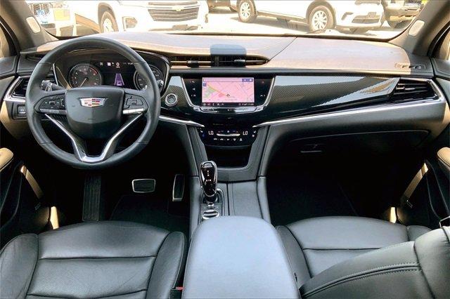 2020 Cadillac XT6 Vehicle Photo in KANSAS CITY, MO 64114-4502