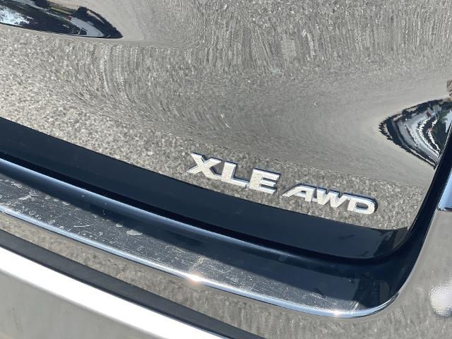 2019 Toyota Highlander Vehicle Photo in BENTONVILLE, AR 72712-4322
