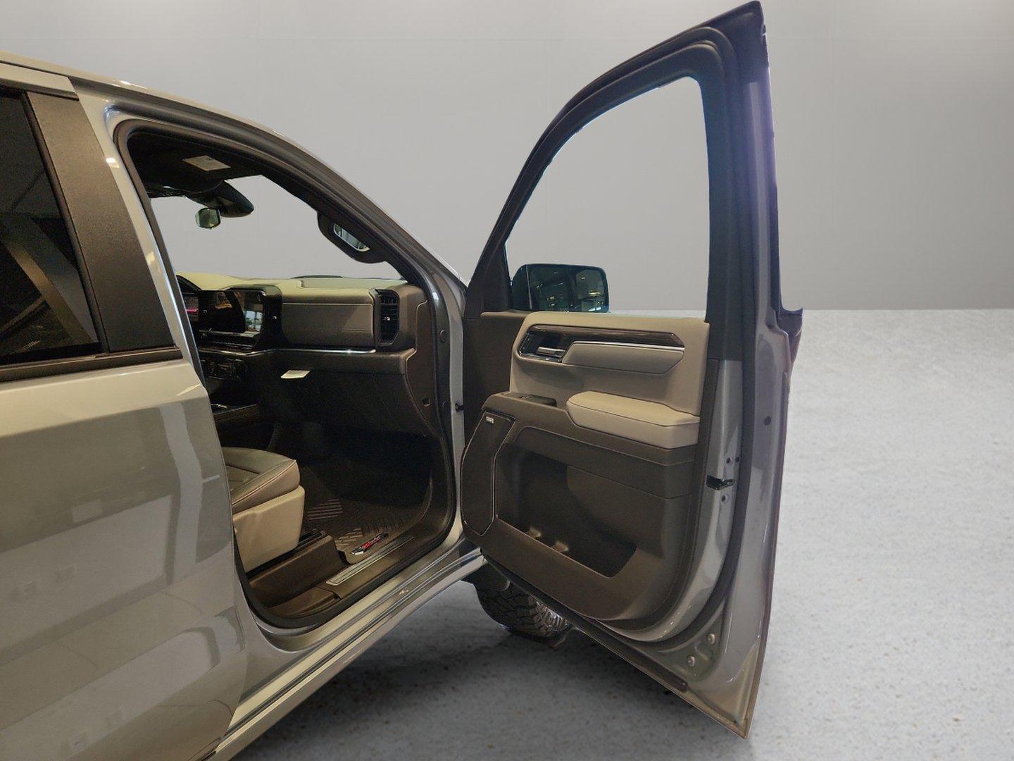 2025 Chevrolet Silverado 1500 Vehicle Photo in GEORGETOWN, TX 78626-7508