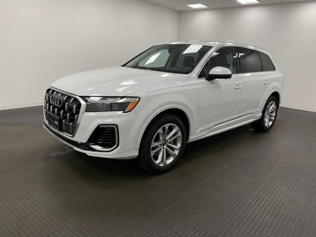2025 Audi Q7 Vehicle Photo in Appleton, WI 54913