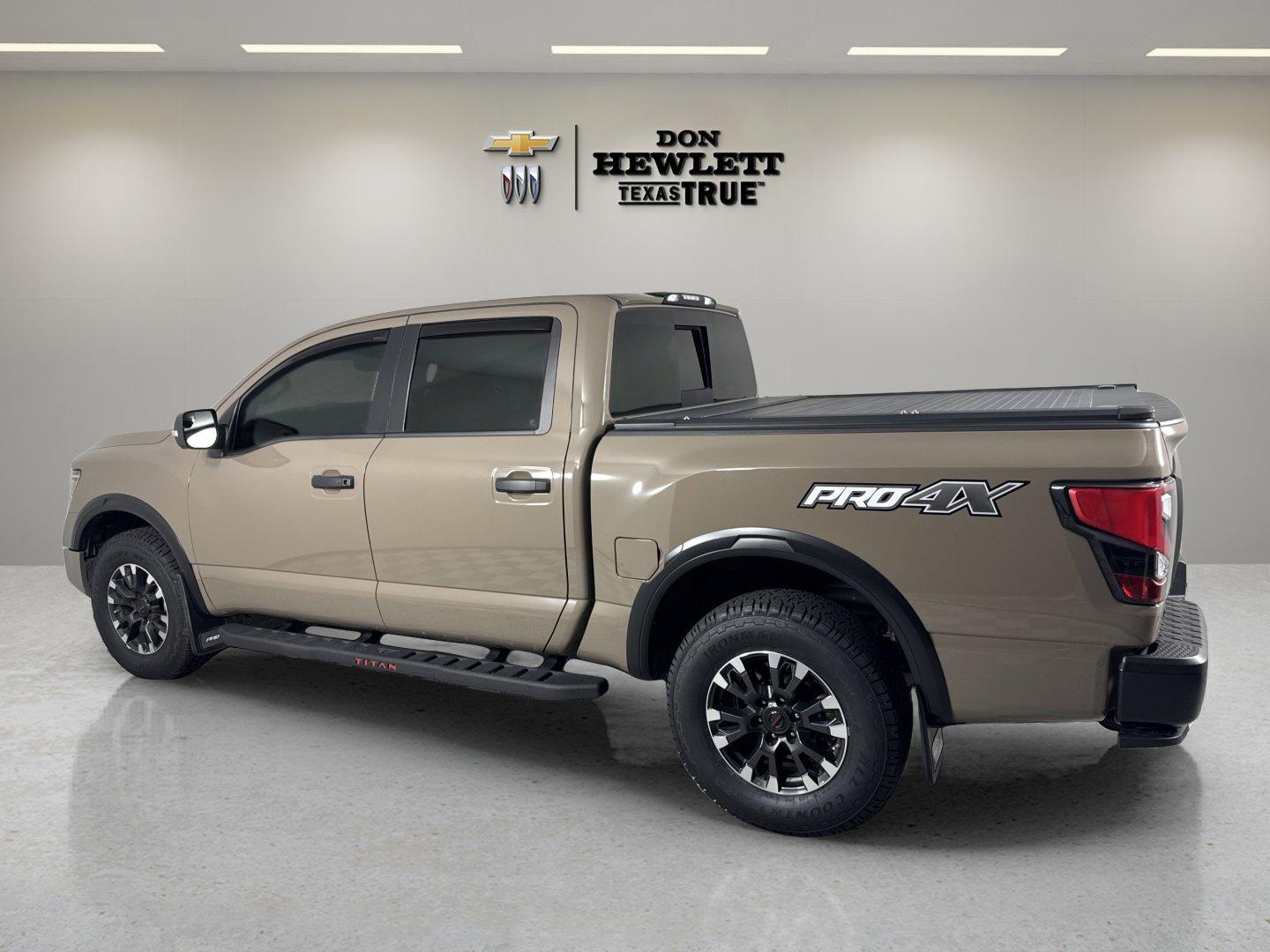 2021 Nissan Titan Vehicle Photo in GEORGETOWN, TX 78626-7508