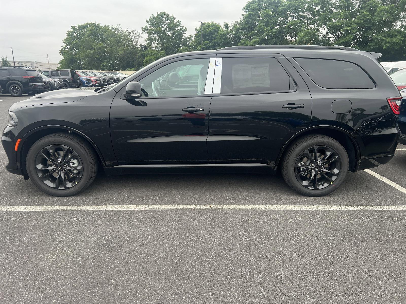 2025 Dodge Durango Vehicle Photo in Mechanicsburg, PA 17050-1707
