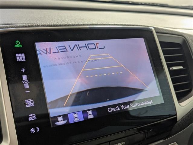 2016 Honda Pilot Vehicle Photo in ENGLEWOOD, CO 80113-6708
