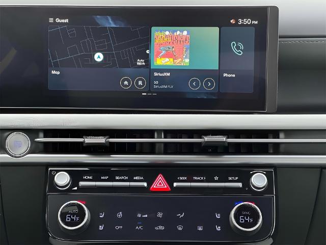 2025 Hyundai SANTA CRUZ Vehicle Photo in Green Bay, WI 54304