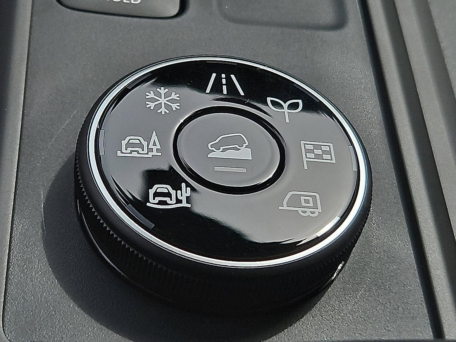 2025 Nissan Pathfinder Vehicle Photo in Jenkintown, PA 19046