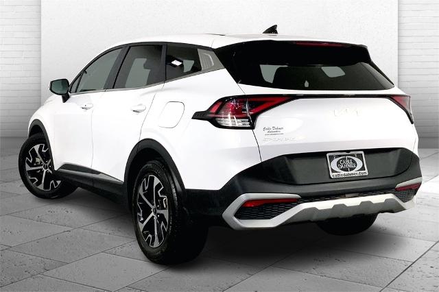 2023 Kia Sportage Vehicle Photo in Lees Summit, MO 64086