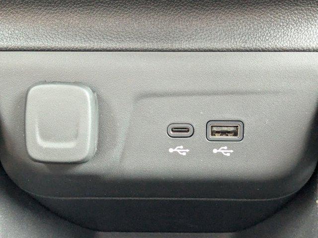 2024 Chevrolet Trailblazer Vehicle Photo in BRUNSWICK, GA 31525-1881