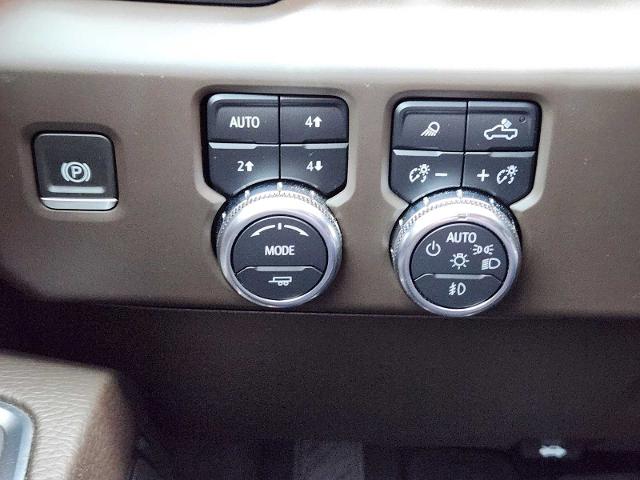 2024 GMC Sierra 2500 HD Vehicle Photo in DENTON, TX 76210-9321