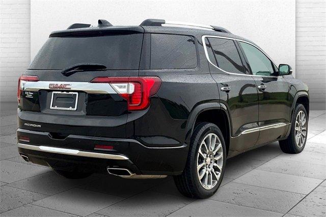 2023 GMC Acadia Vehicle Photo in TOPEKA, KS 66609-0000