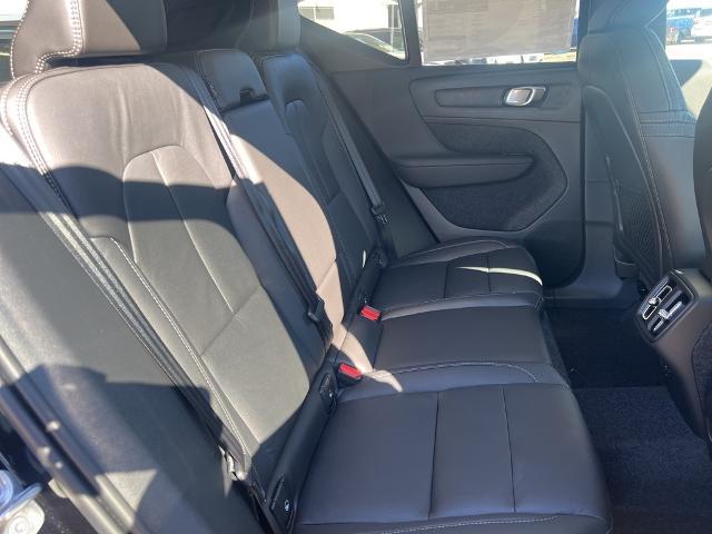 2025 Volvo XC40 Vehicle Photo in Grapevine, TX 76051