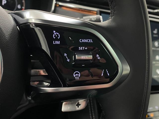 2025 Jaguar F-PACE Vehicle Photo in Appleton, WI 54913