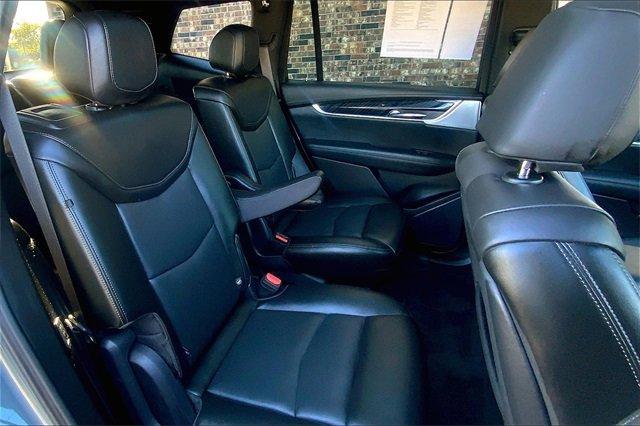 2024 Cadillac XT6 Vehicle Photo in INDEPENDENCE, MO 64055-1377