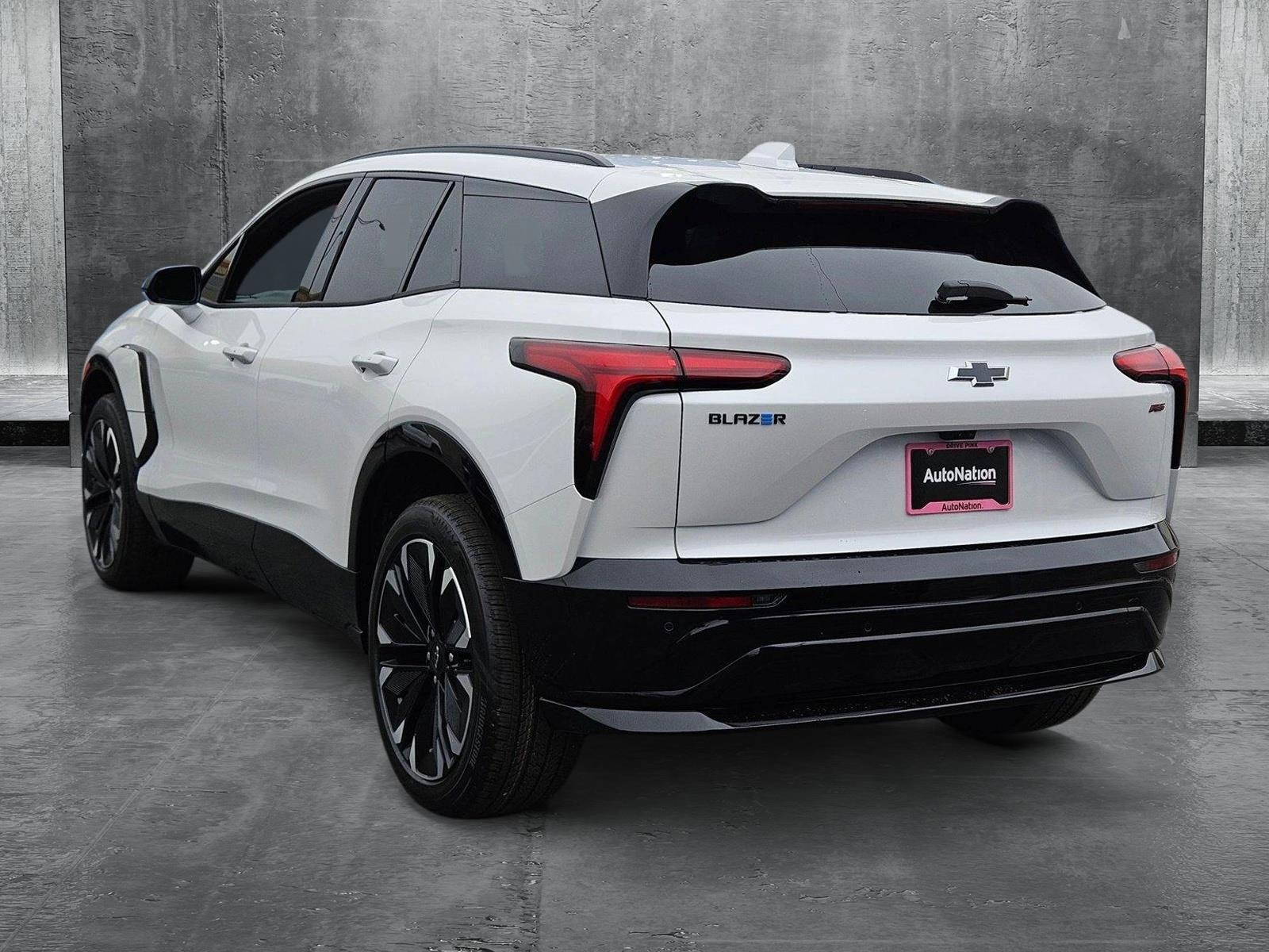 2025 Chevrolet Blazer EV Vehicle Photo in NORTH RICHLAND HILLS, TX 76180-7199
