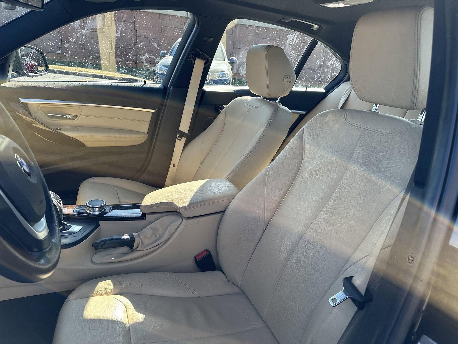 2017 BMW 330i xDrive Vehicle Photo in Lancaster, PA 17601