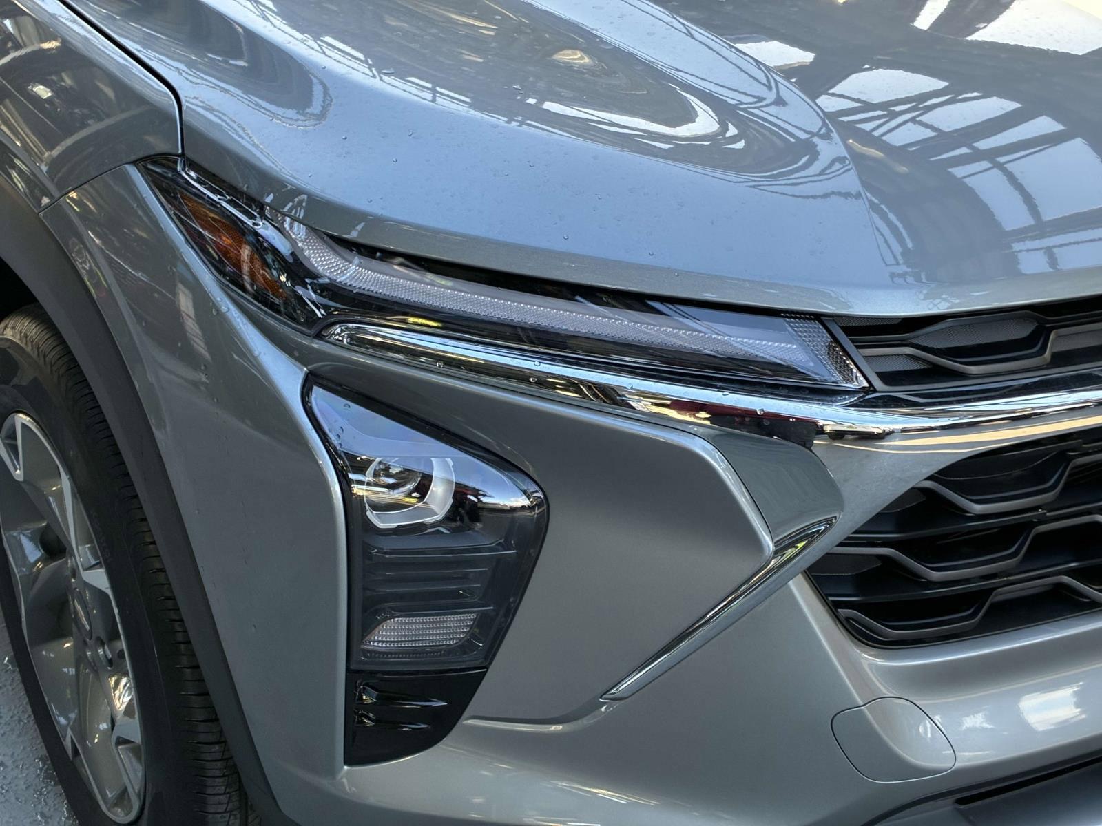 2025 Chevrolet Trax Vehicle Photo in LOS ANGELES, CA 90007-3794